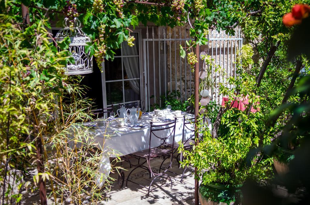 Bed and Breakfast La Demeure Du Pressoir Cuxac-dʼAude Exterior foto